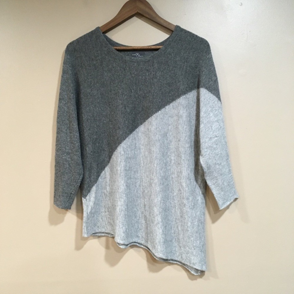 Market & Spruce Asymmetrical Cashmere Blend Sweater Womens M Gray Colorblock